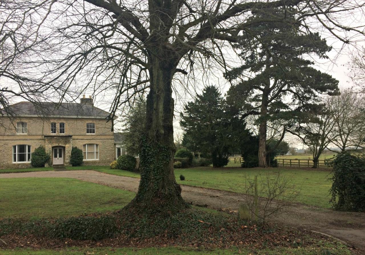 Walltree House Brackley  Exterior photo